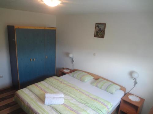 Een kamer bij Apartments Ždravac