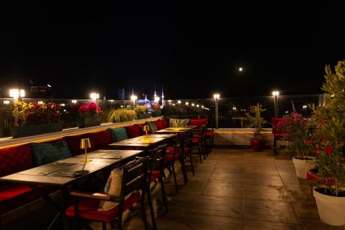 Olimpic Hotelにあるレストランまたは飲食店