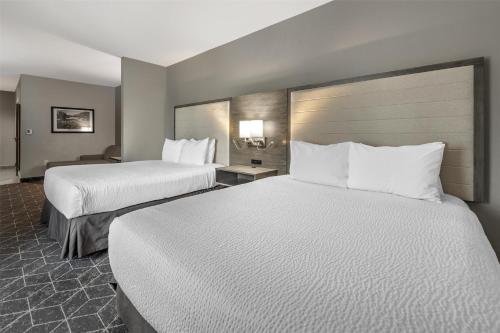 Ένα ή περισσότερα κρεβάτια σε δωμάτιο στο Best Western Plus Lawrenceburg