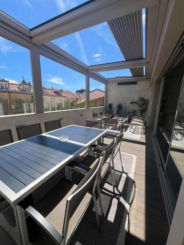 Cannes hyper centre appartement luxe 5 étoiles terrasse photo 3
