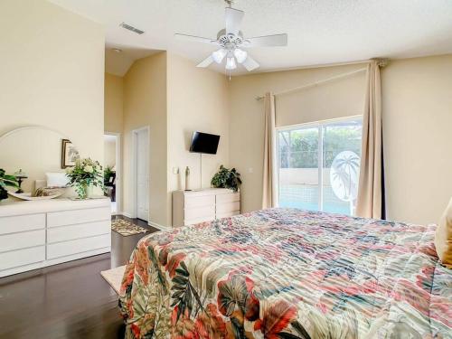 Themed villa w pool, hot tub & arcade near parks photo 31
