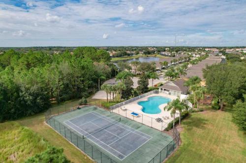 Screened pool & spa resort access near Disney photo 69