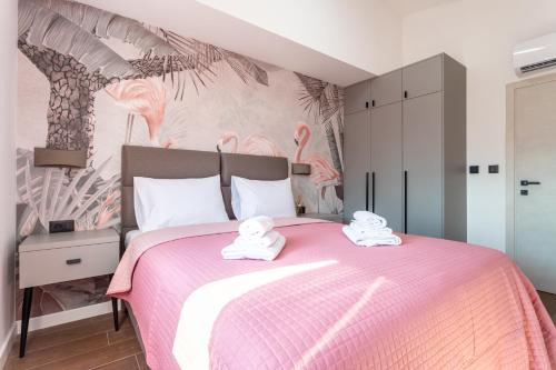 Postel nebo postele na pokoji v ubytování Luxury apartments Marino near beach