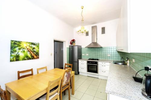 Family Rooms - 7 Minutes to Schönbrunn Palace