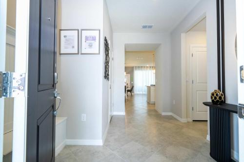 Magical 5BR w Pool Minutes from Disney 16161 photo 9