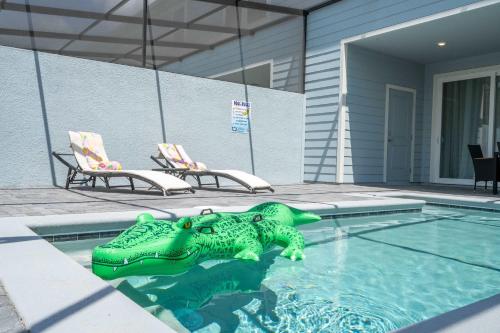 Magical 5BR w Pool Minutes from Disney 16161 photo 29