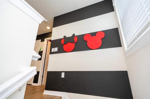 Magical 5BR w Pool Minutes from Disney 16161 photo 33