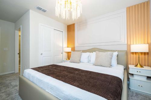 Magical 5BR w Pool Minutes from Disney 16161 photo 57