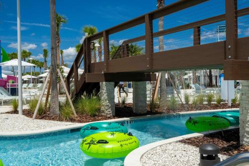 Magical 5BR w Pool Minutes from Disney 16161 photo 3