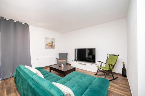 Apartments with parking space Biograd na Moru, Biograd - 24723
