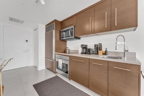 Luxury Unit W Residences Brickell photo 10