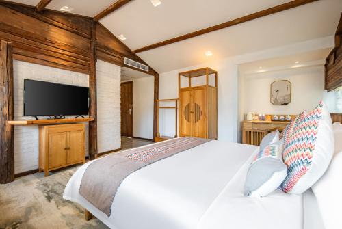 Katil atau katil-katil dalam bilik di Culture & Design-Led Boutique Hotel