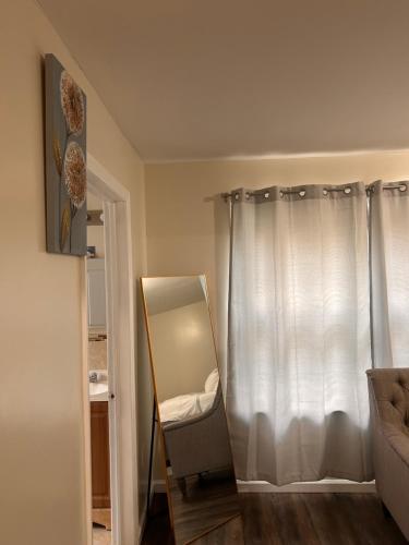 Ένα ή περισσότερα κρεβάτια σε δωμάτιο στο Estin Cozy