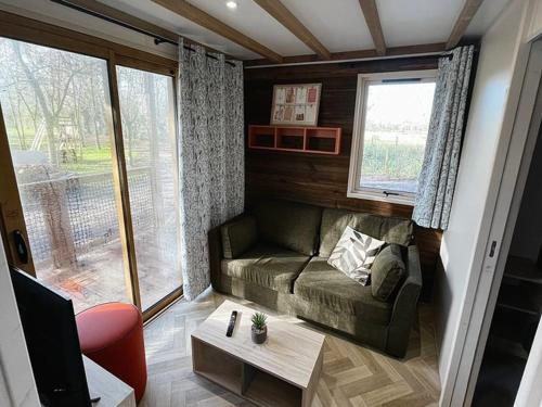 Galeriebild der Unterkunft Chalet spacieux avec terrasse pour 7 personnes - API-1-52-660 in Coulon