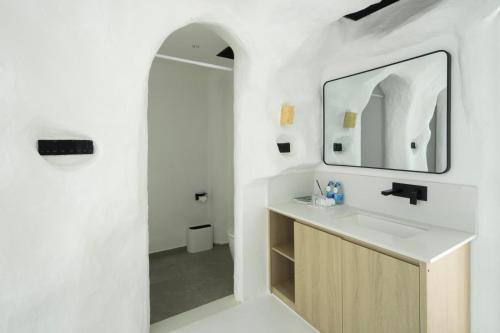 Koupelna v ubytování Miyue · Santorini Seaview Resort Hotel (Huizhou Huidong Shuangyue Bay Branch)
