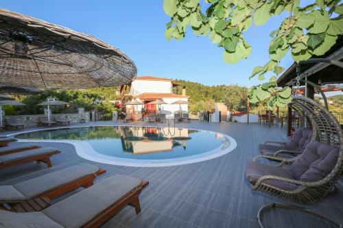 Gallery image of Skiathos Argento in Kolios