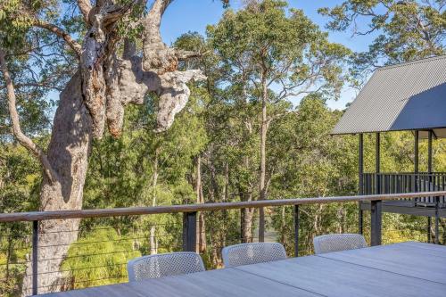 Μπαλκόνι ή βεράντα στο Sundance - Villa 1 Luxury Home