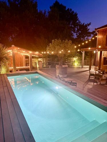 Cabane Oléron Piscine 5 Chambres