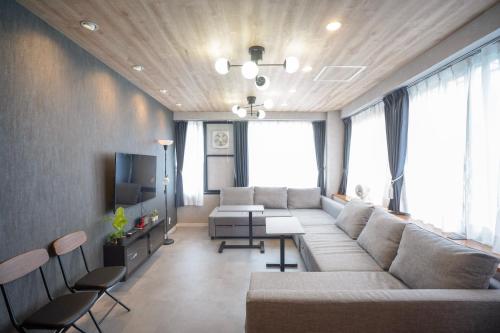 Hotel iemirai Araiyakushi - Shinjuku 9min train ride