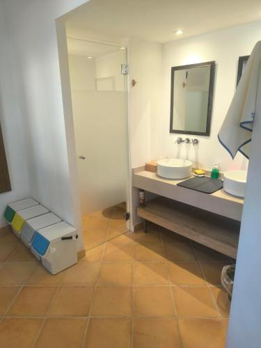Bilik mandi di Finca Son Miranda -LA Organic