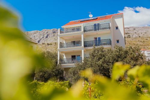 Fotografie z fotogalerie ubytování Apartments Sea View v Omiši