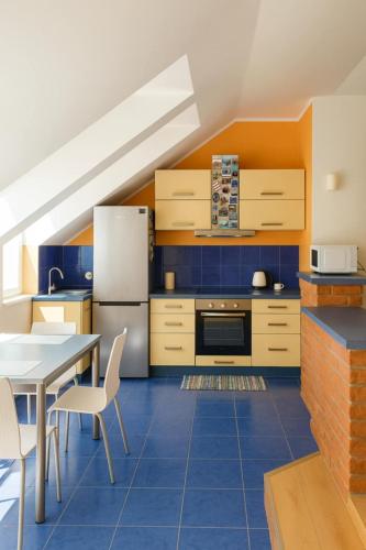 Dapur atau dapur kecil di Spacious & Private Stay in Garliava