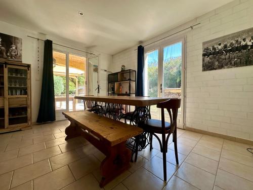 Villa FURGY - Climatisation et parking