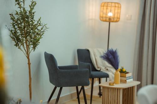 Un lugar para sentarse en G06 Ansam Amalfi-Inspired Studio Yas Island Escape