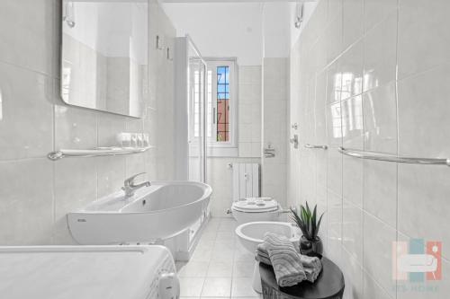 Ένα μπάνιο στο RU11 - Tranquility & Design -