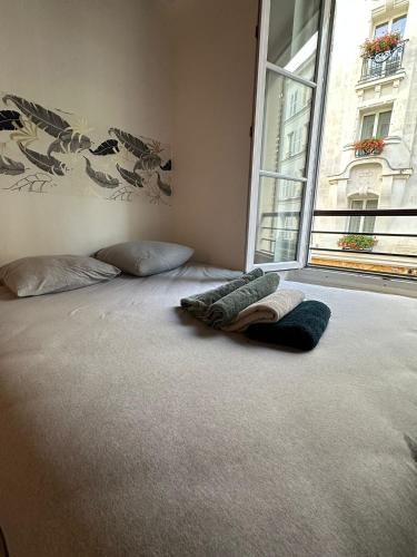Легло или легла в стая в Studio Elysée Ponthieu
