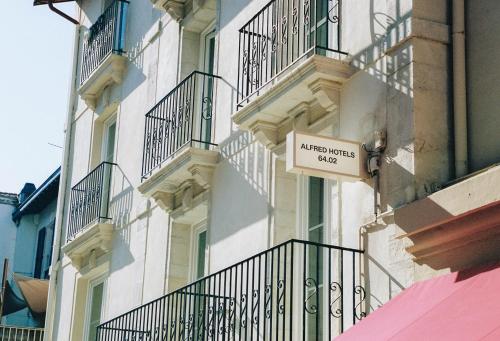 Alfred Hotels Port-Vieux photo 2