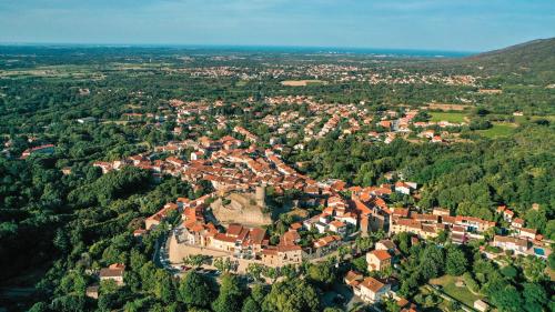 Fotografie z fotogalerie ubytování Camping des Alberes v destinaci Laroque-des-Albères