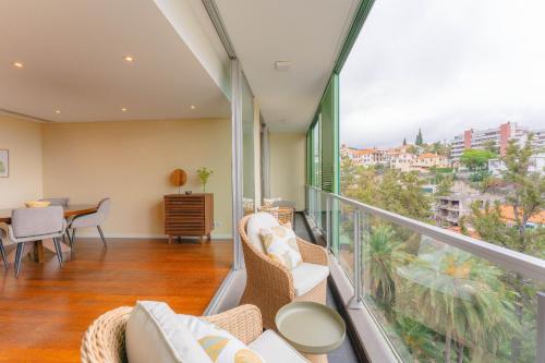 FLH Funchal City View at Quinta da Nogueira Residence