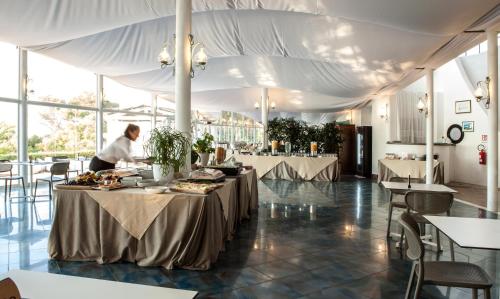 Φωτογραφία από το άλμπουμ του Hotel New Barcavela σε Santa Margherita di Pula