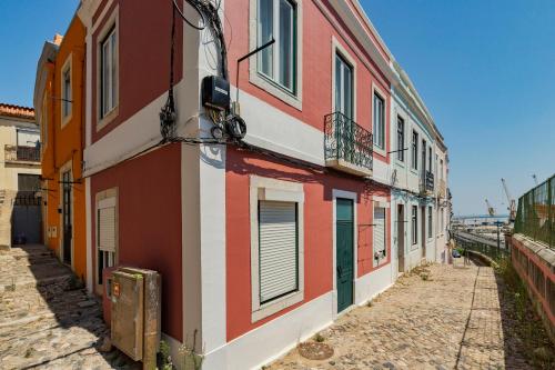 Luxury Loft in Setúbal, By Home Match