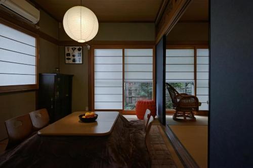 Televisyen dan/atau pusat hiburan di Tokushima - house / Vacation STAY 573