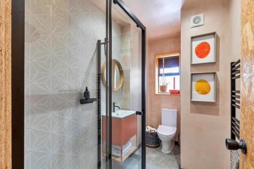 Ένα μπάνιο στο Finest Retreats - The Apartment