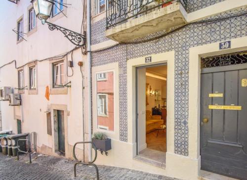 NEW Exquisite Cozy Baroque apartment Portuguese Soul 2p