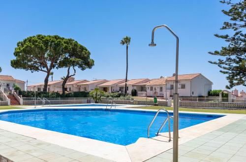 Nice Studio pool & views