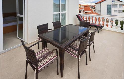 Nice Apartment In Vodice With Wifi