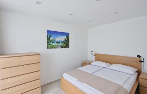 Nice Apartment In Vodice With Wifi