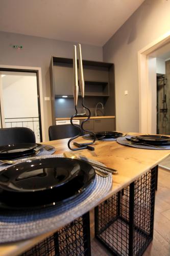 Kuchnia lub aneks kuchenny w obiekcie Portal Villa Apartments