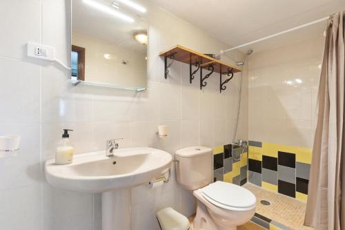 Koupelna v ubytování Finca Relax, Sea View, Oasis Vasiliko, La Asomada