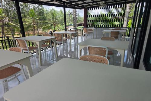 Restaurace v ubytování Resort Thalang
