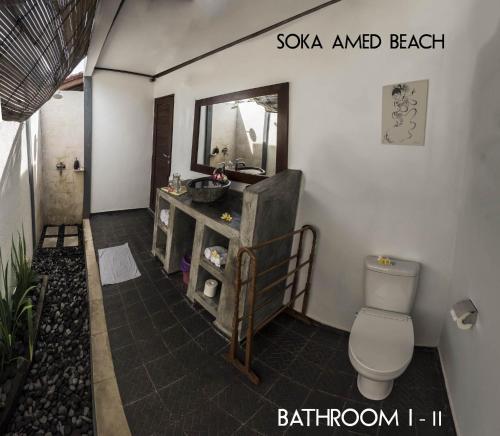 Ванная комната в Soka Amed Beach