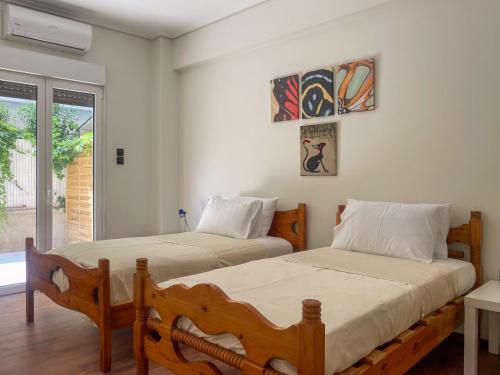 Alegria's 2BR Garden Apartment