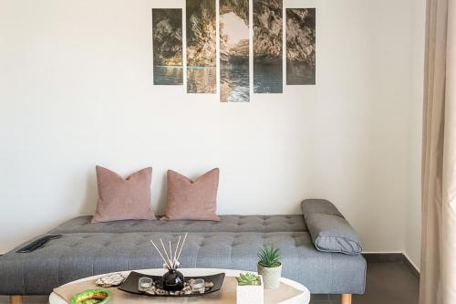 Χώρος καθιστικού στο Skordalos Maisonette - Crete Cozy & Bright Nest