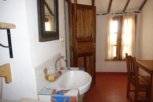 A bathroom at Keur Marrakis
