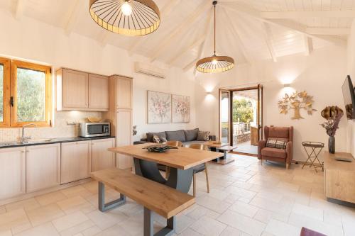 Kuchyň nebo kuchyňský kout v ubytování Mimosa Villas