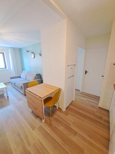 Bel appartement au calme avec parking photo 3